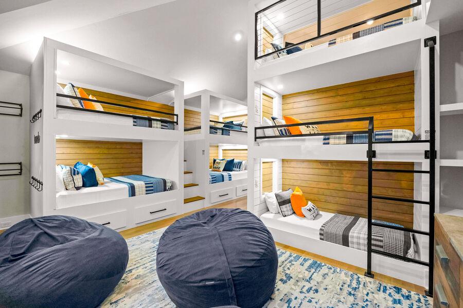 The Chasestone bunk room 