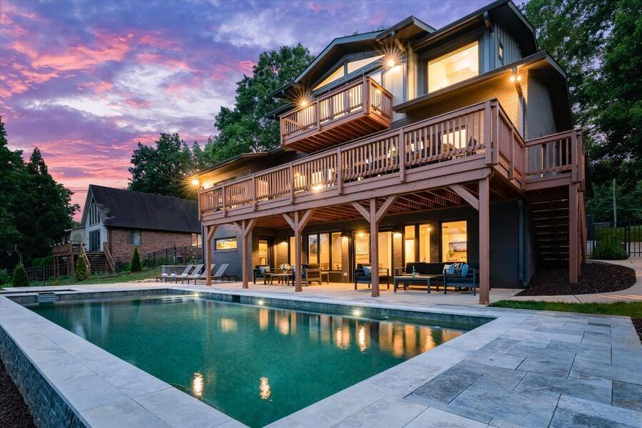 Why-Choose-a-Vacation-Rental-For-Your-Next-Getaway