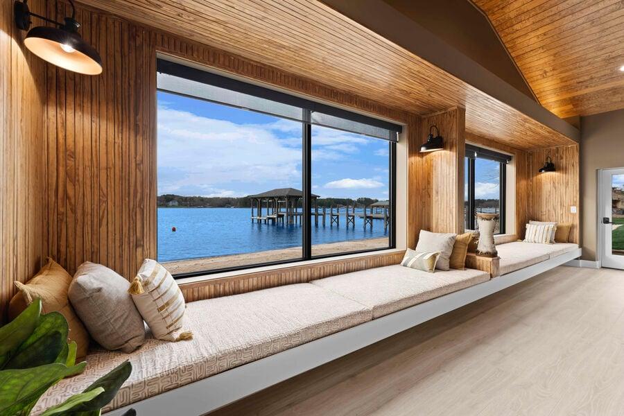 Have an unforgettable summer getaway at StayLakeNorman's Keenan Beach. 