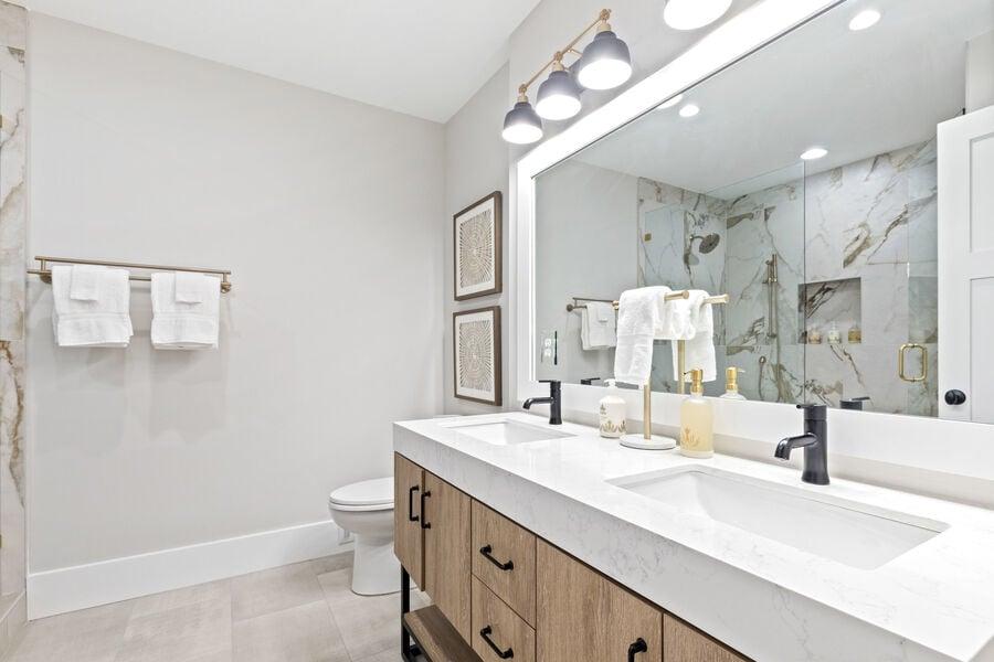 spa-like bathrooms 