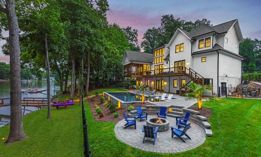 You'll have a hard time deciding where to spend your time at StayLakeNorman's Northshore Landing!
