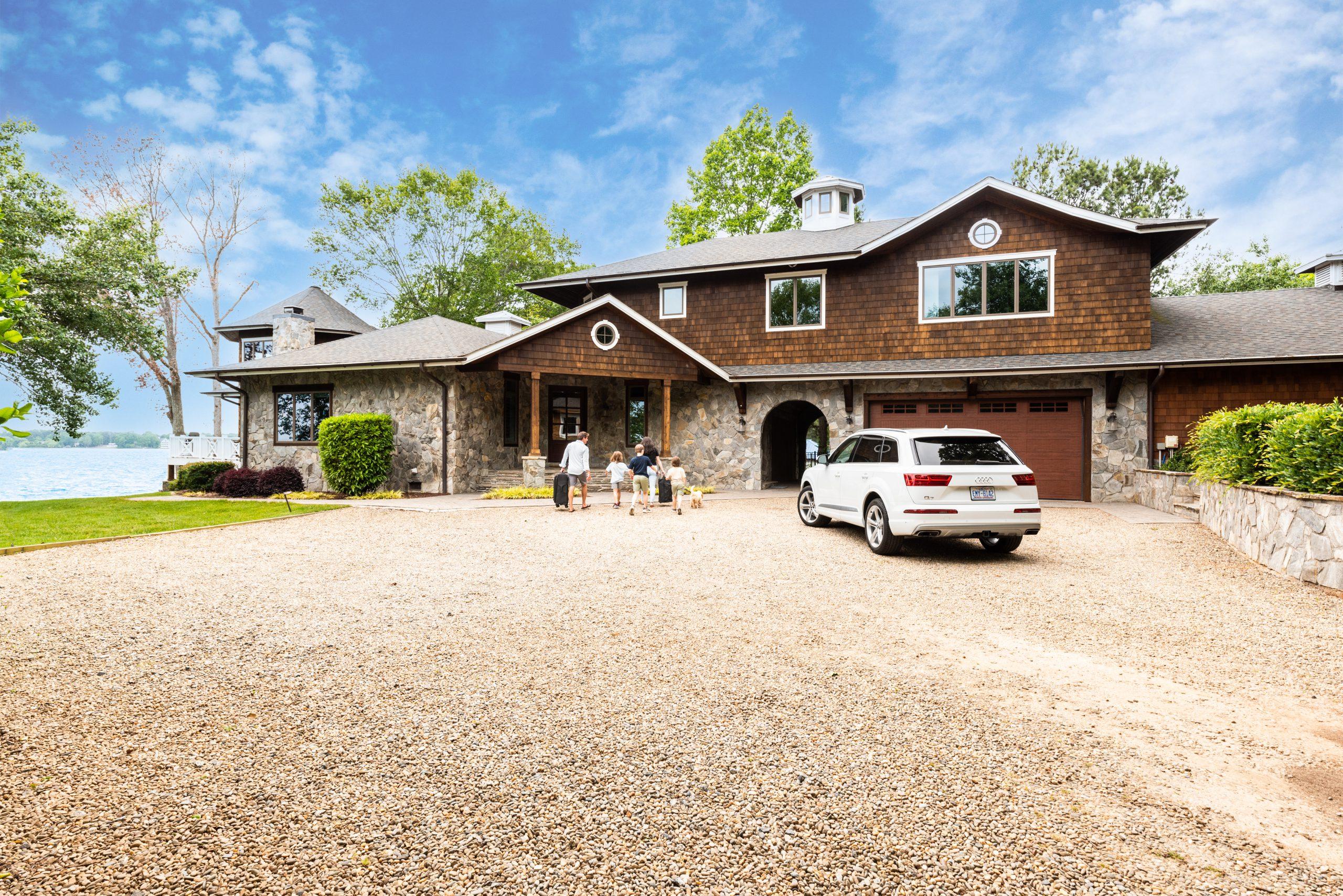 where-to-stay-in-lake-norman-scaled